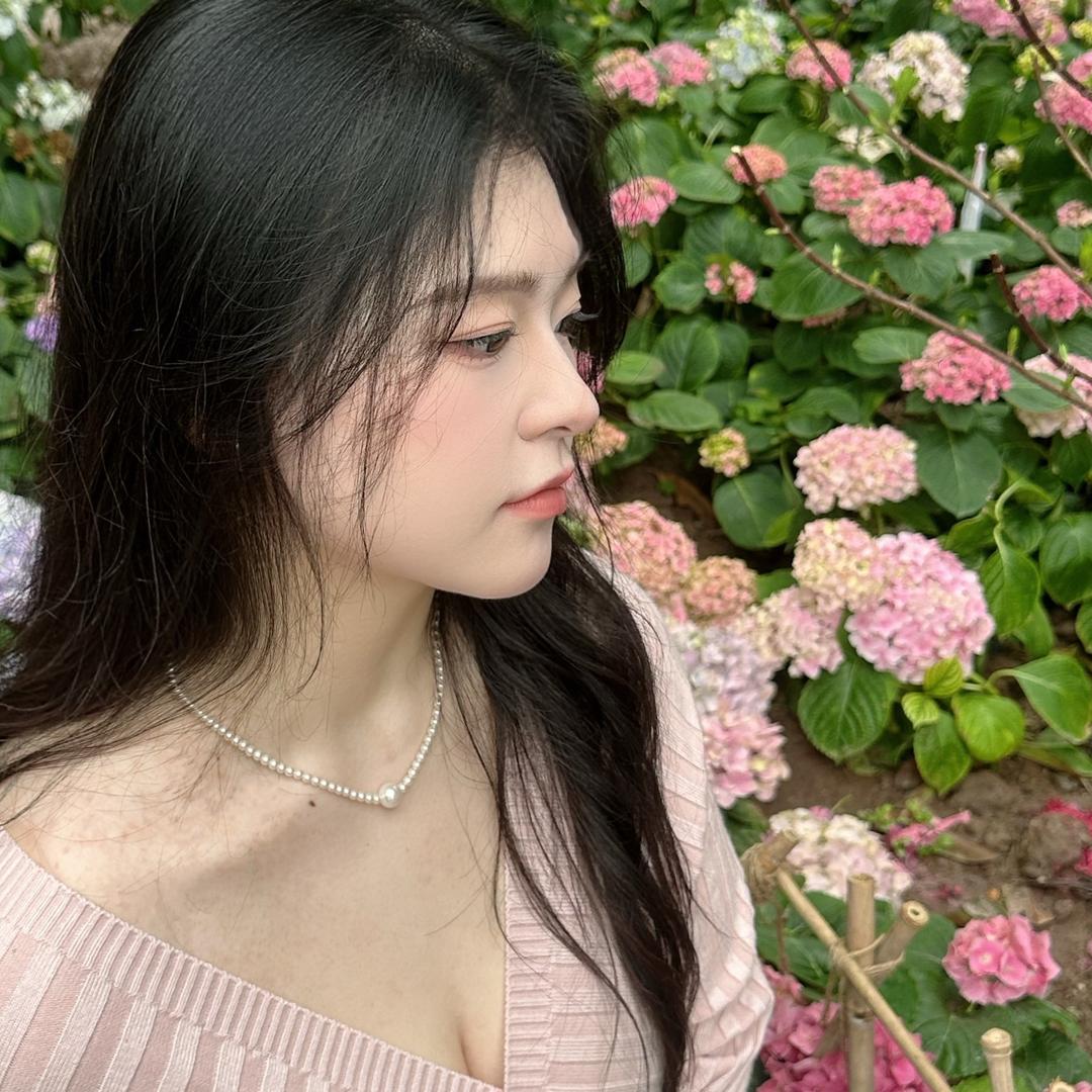 只想做个安静的抽象女👧