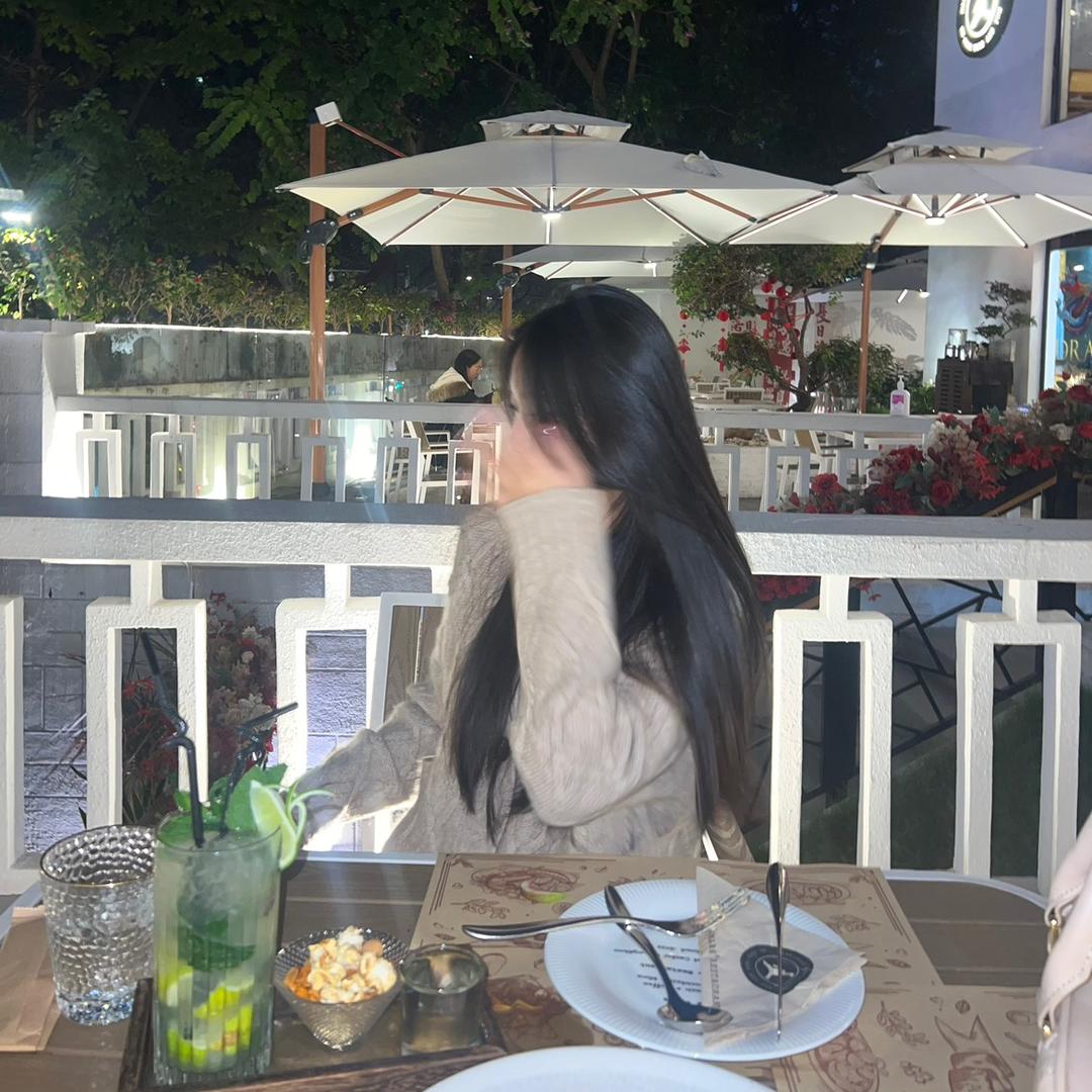 我这么漂亮有点病怎么了？？