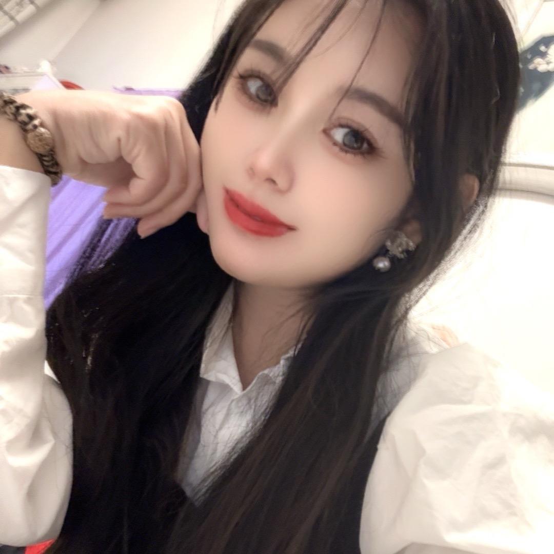 小虎牙 (*^▽^*)