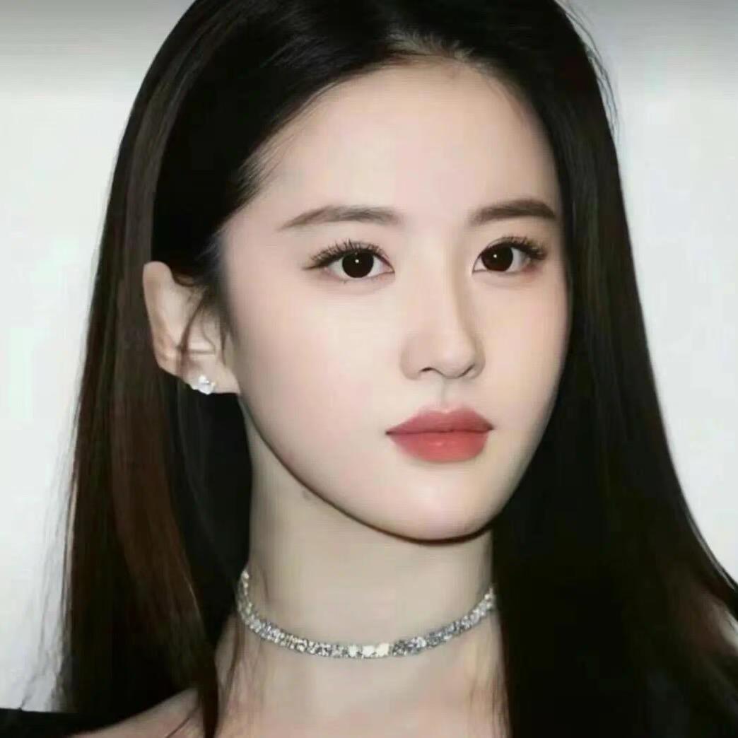 一吃脸就圆 ᯅ𝙞𝙞