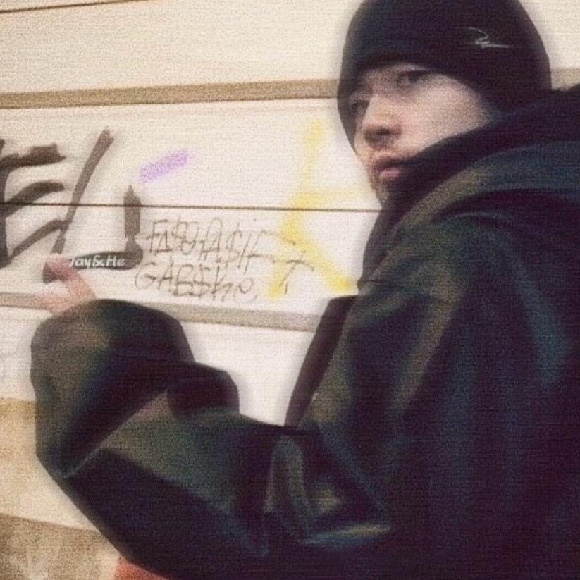 牛爷爷cos性感猫娘勾引隔壁人妻壮壮妈