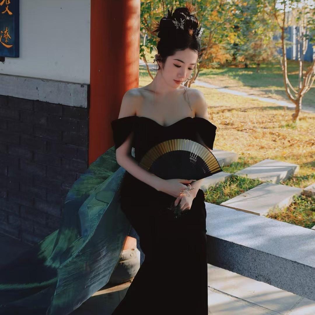 李球球