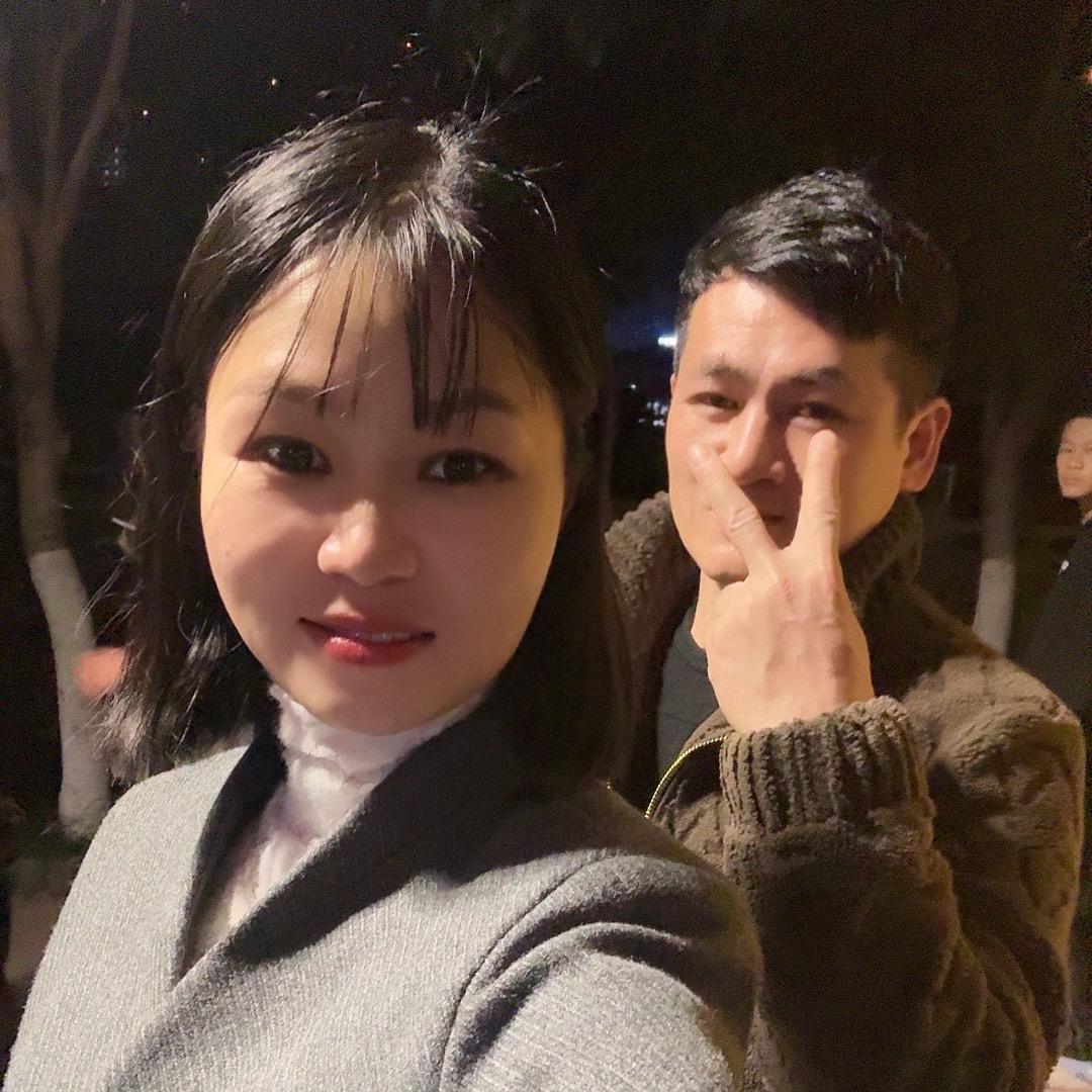 Yi雪儿