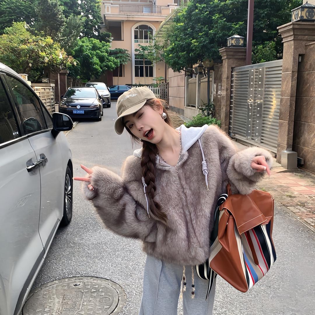 @赵小小高级感服装店