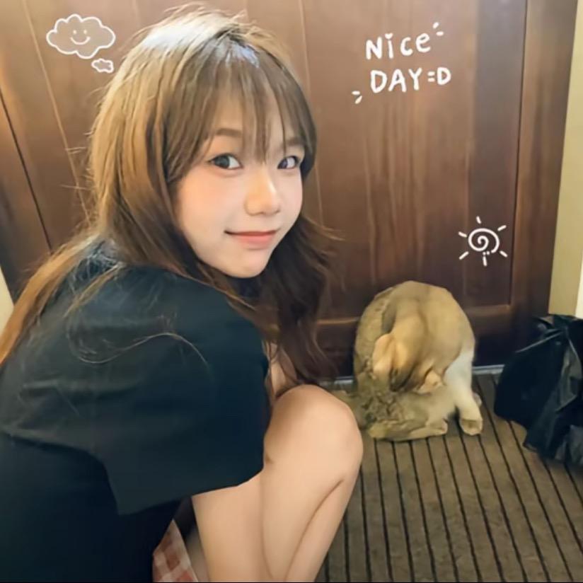小u