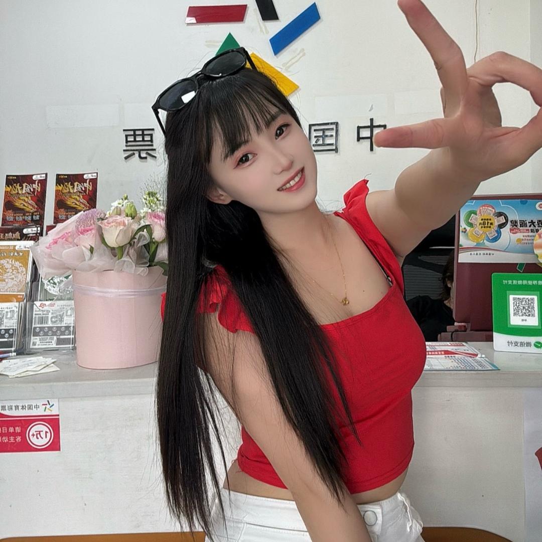 小草莓🍓