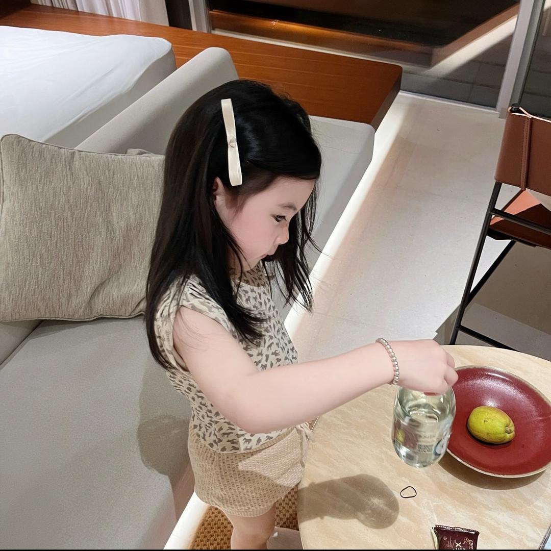 yy、