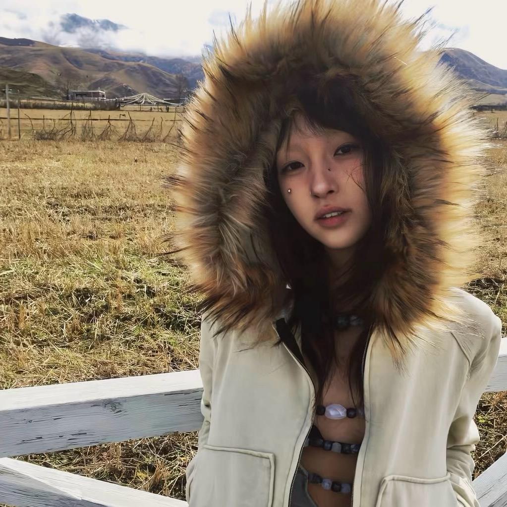 小乖🦋