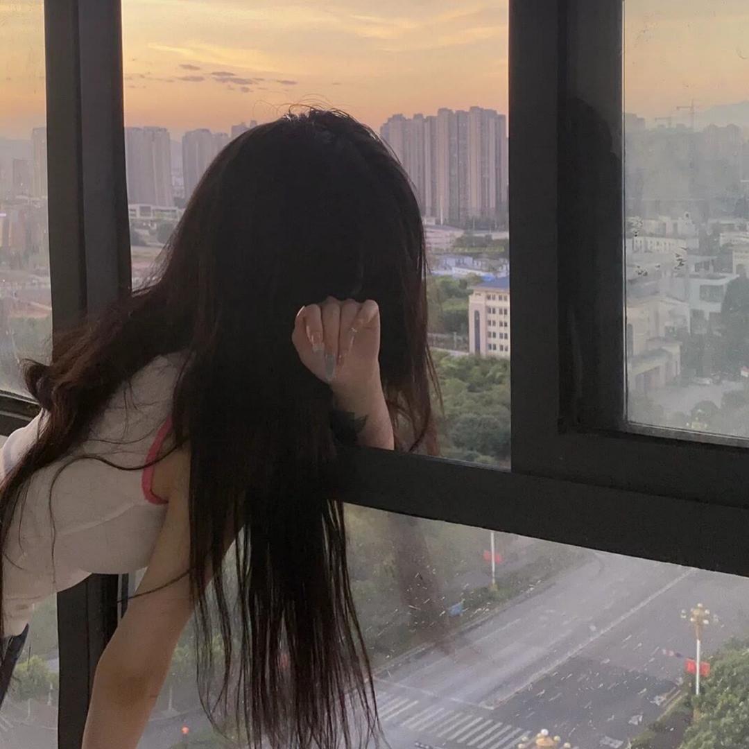犯困的麻辣烫