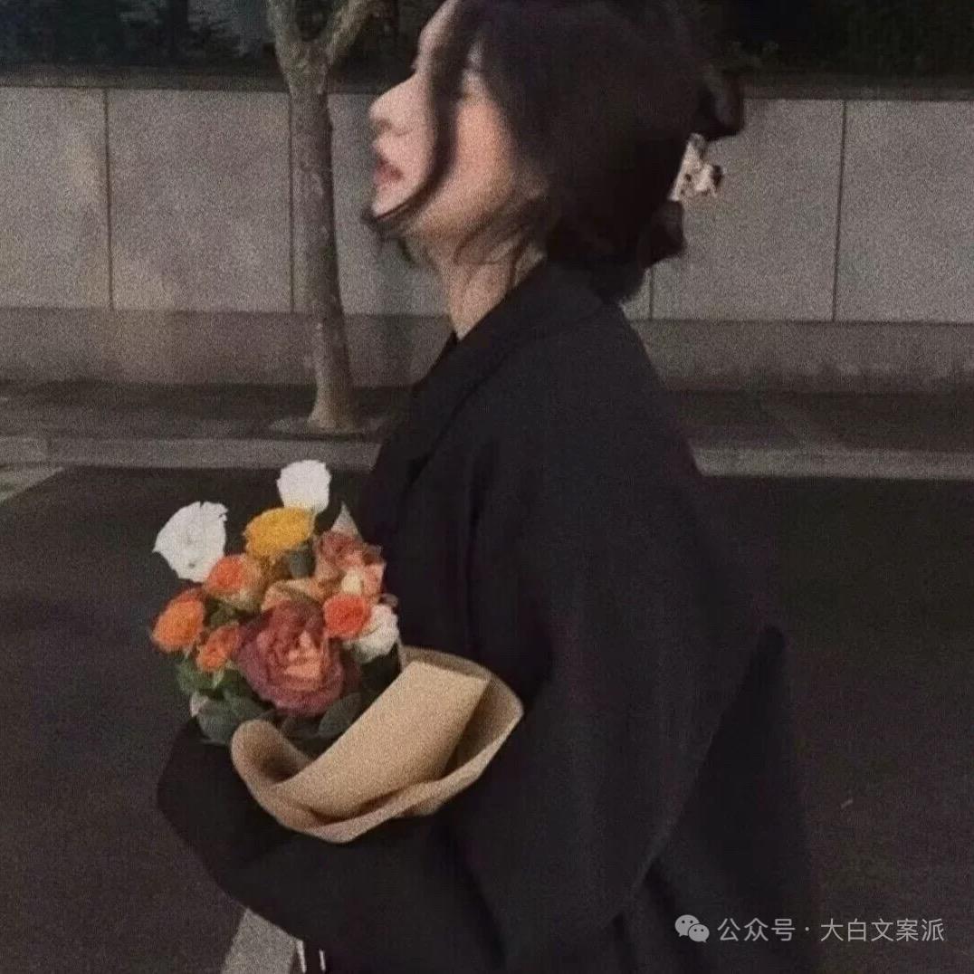 善良的芋泥卷😁