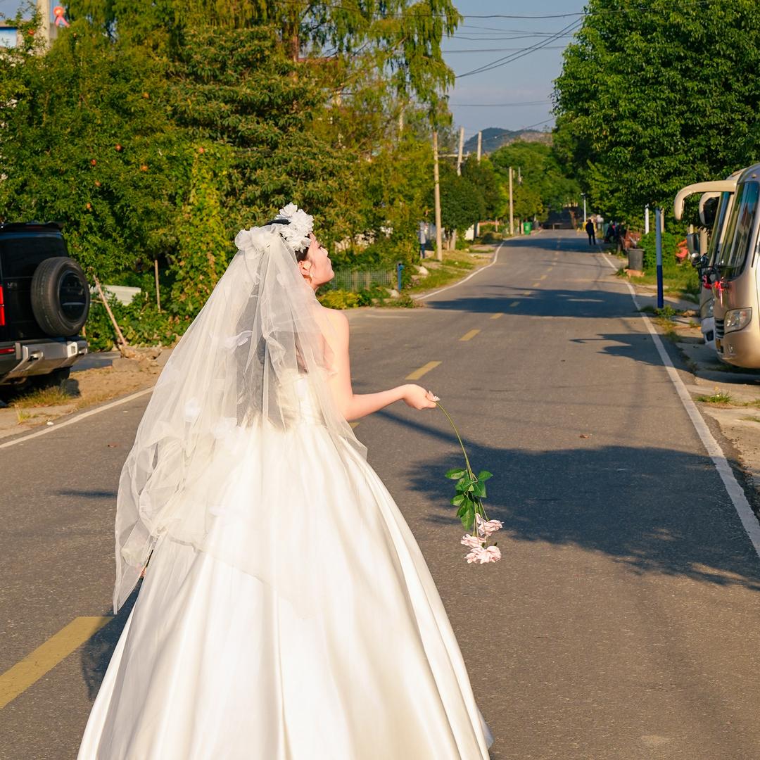 沈七七