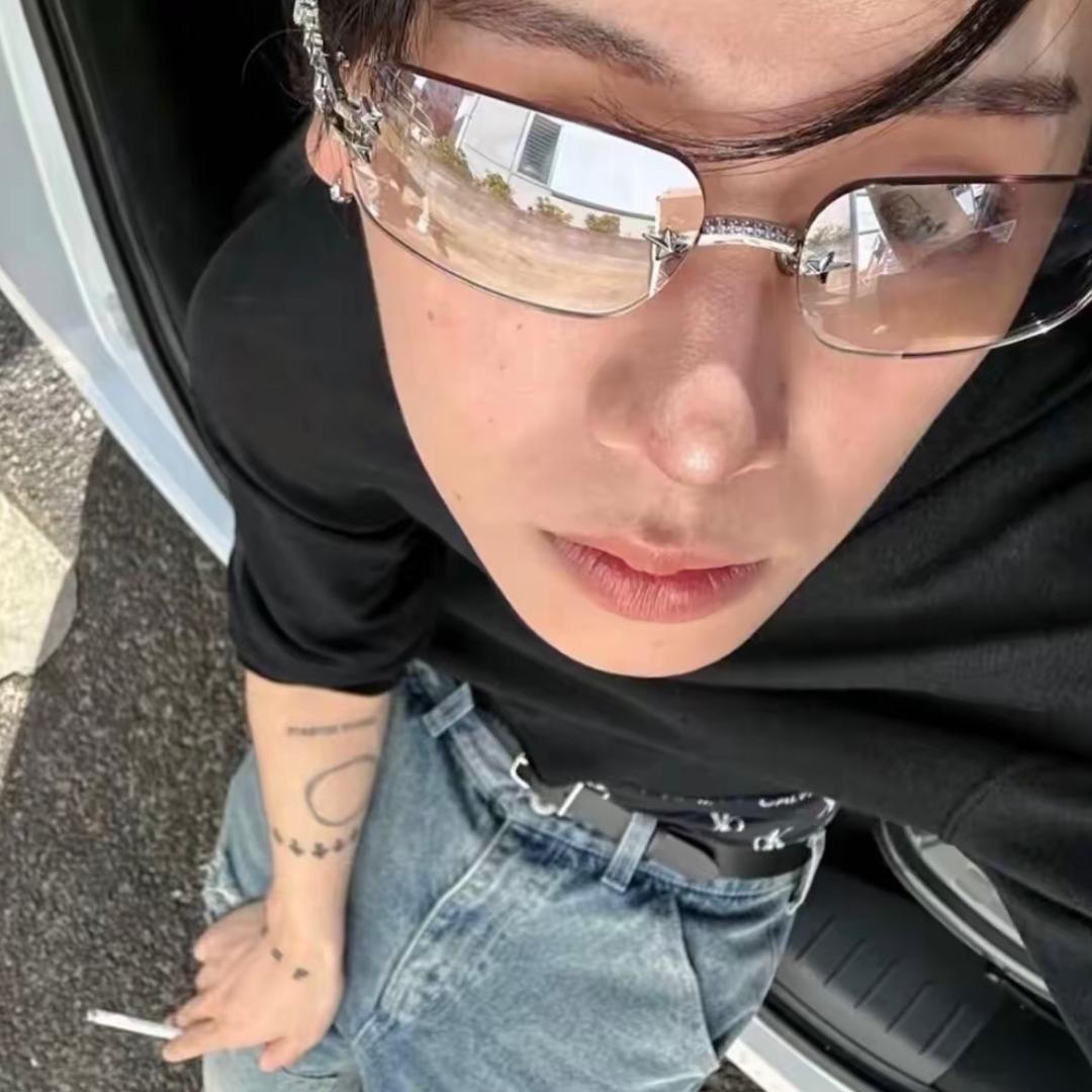 小海^_^