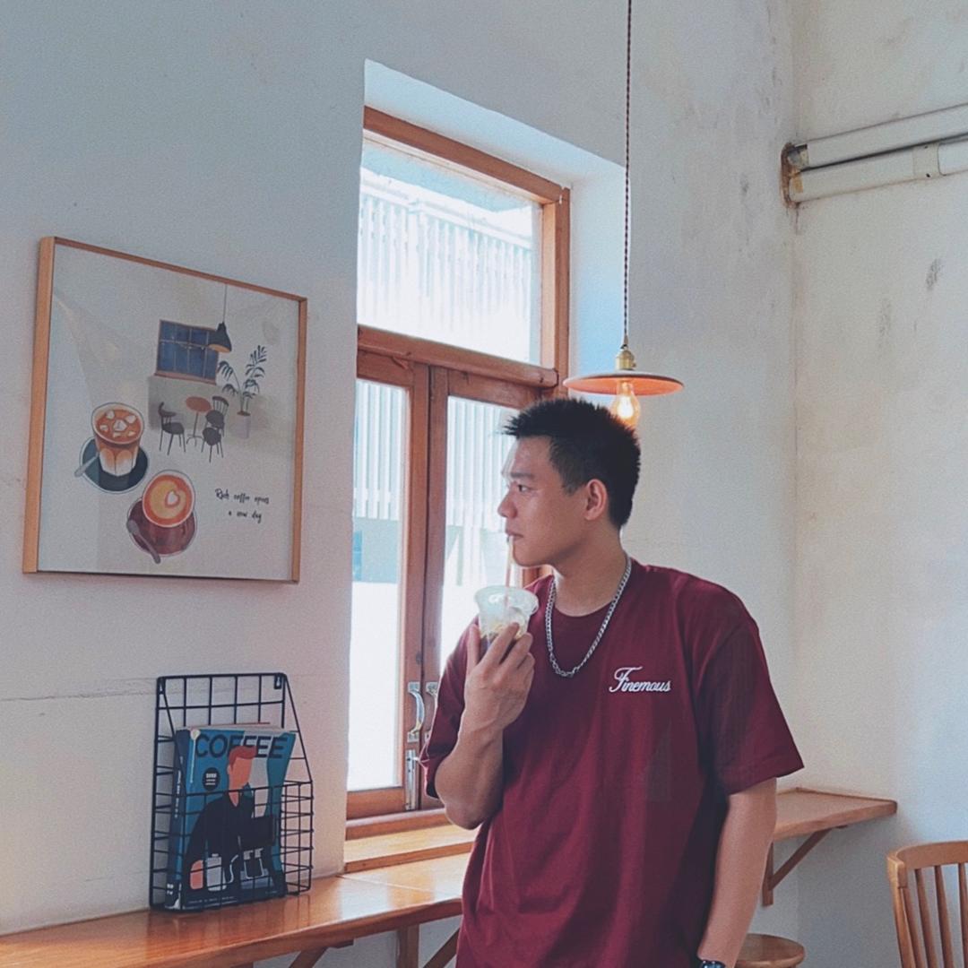 天鹅想吃癞蛤蟆