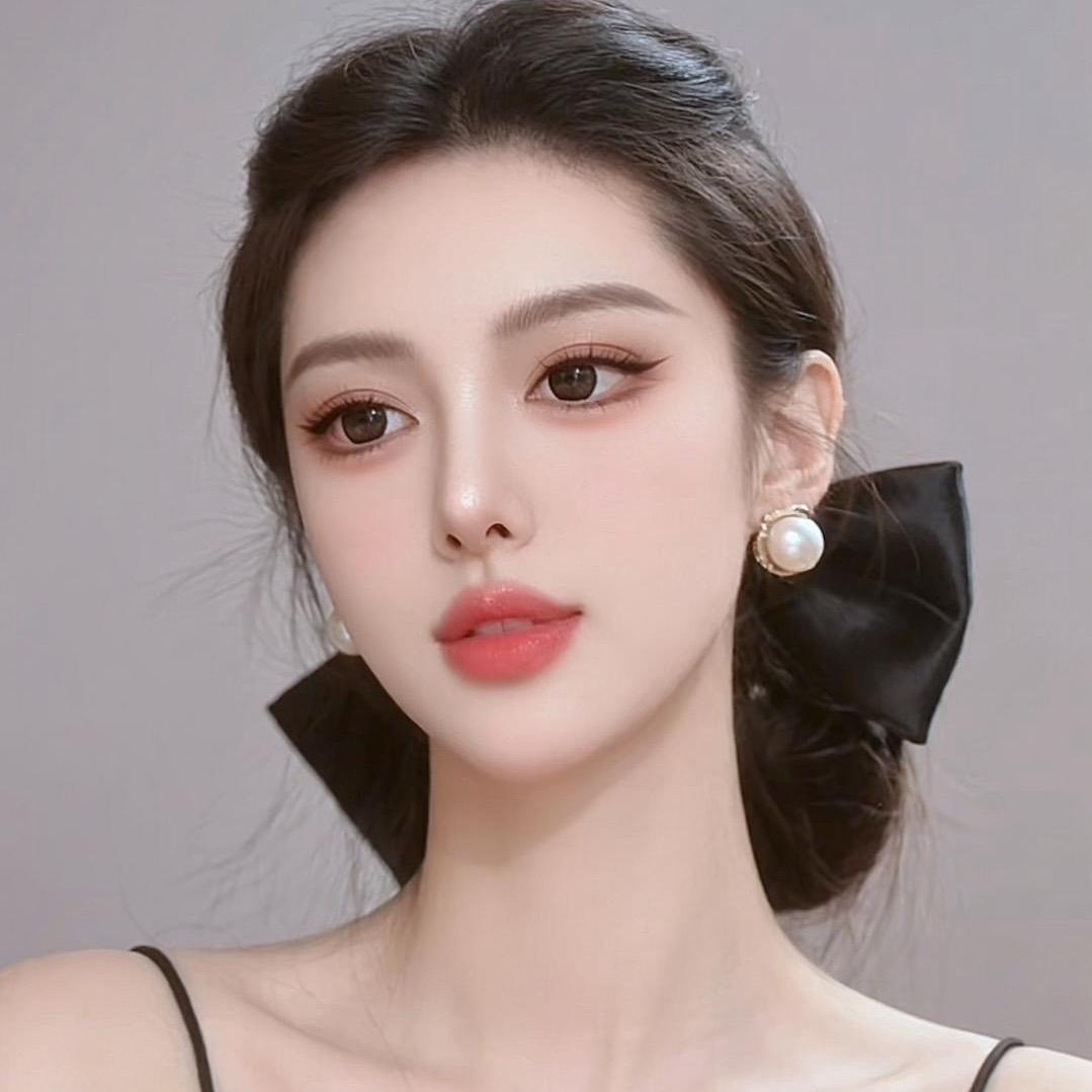 👑Miss王👠