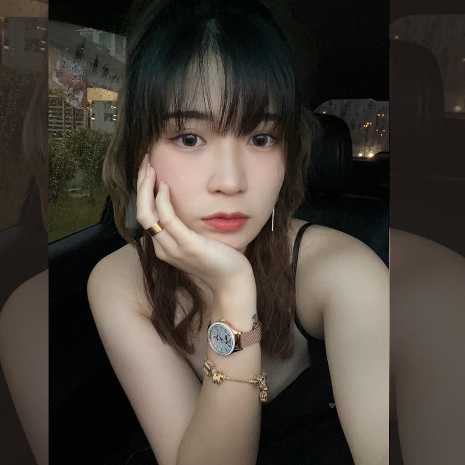 是想你的静静吖💋