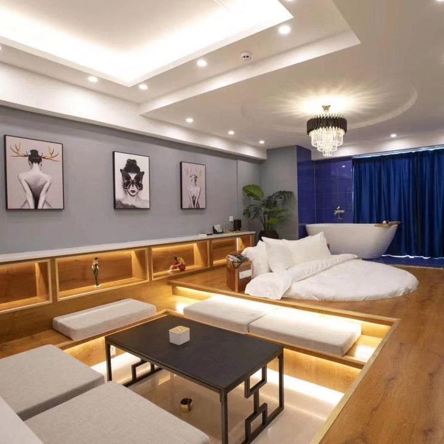 圃舍酒店宇龙广场店