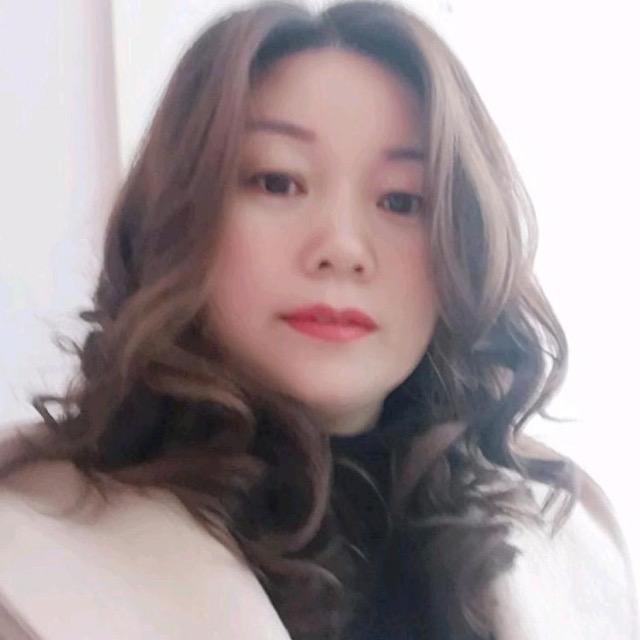 万州焕瑟坆二手班琴姐