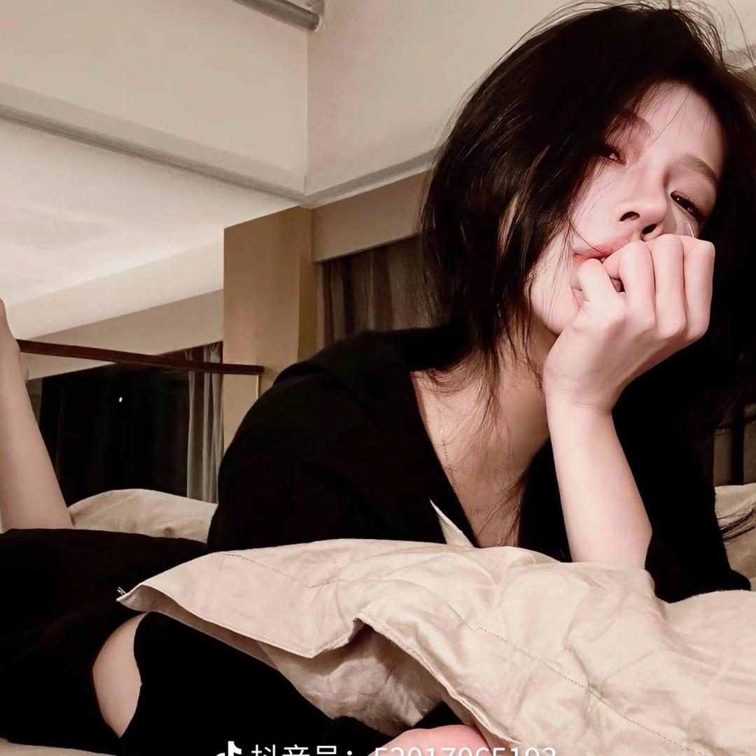 大脸妹