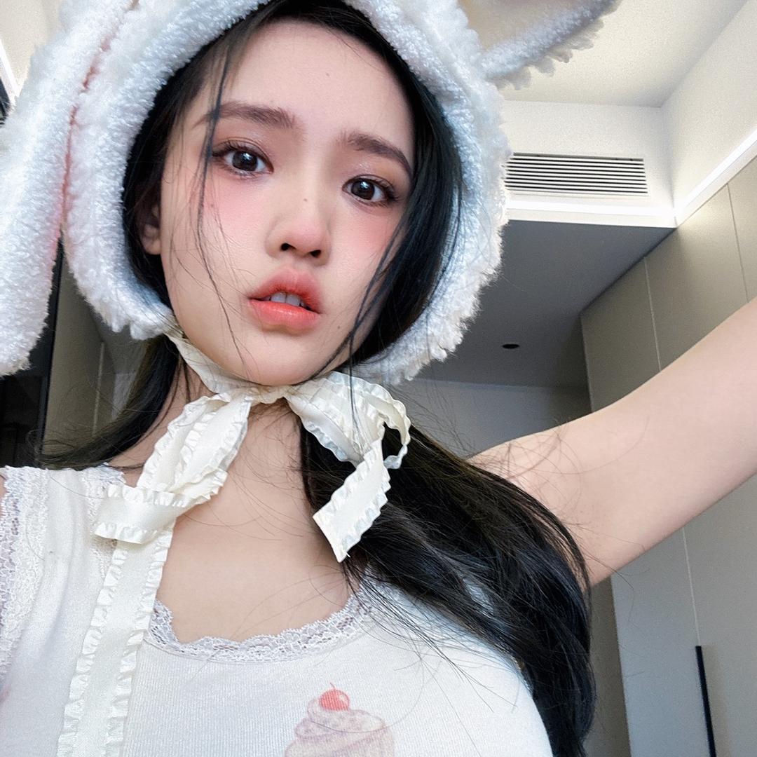 王凯慈小兔
