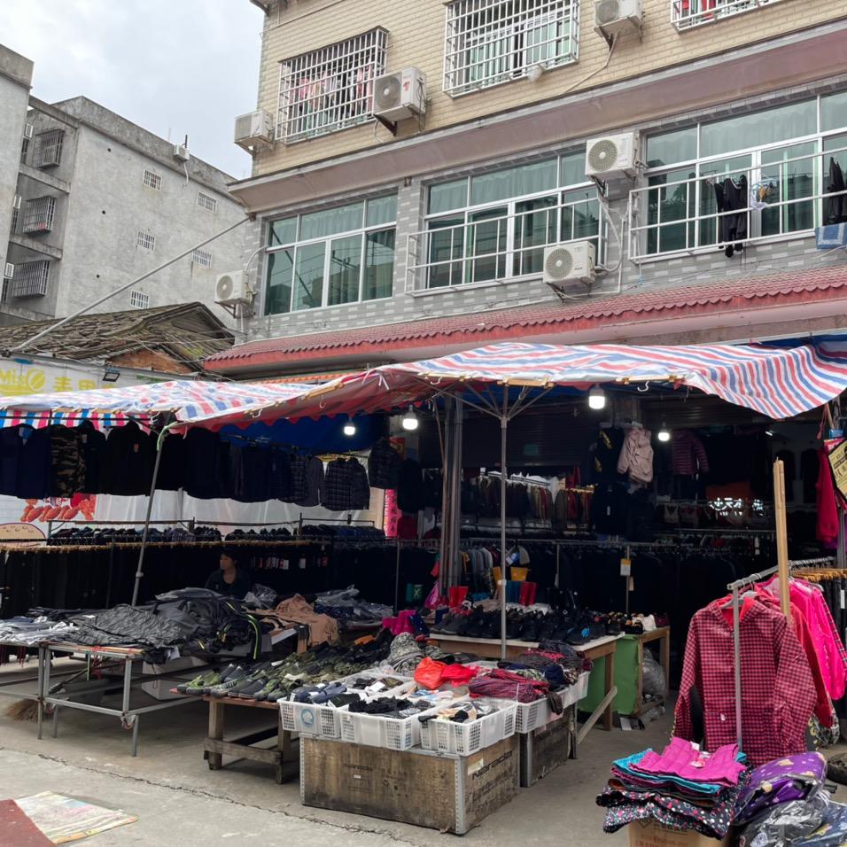 霞浦东关女装工厂店