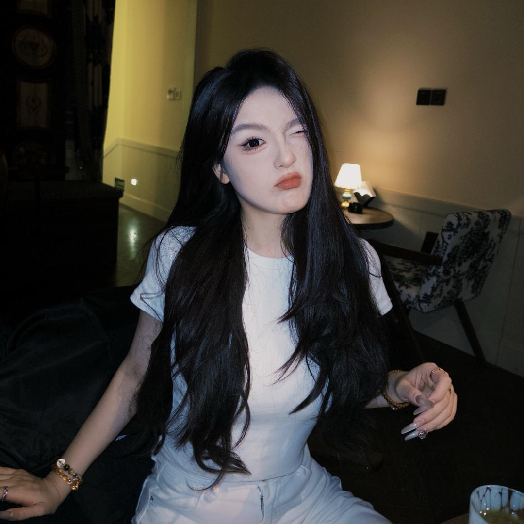 戚戚
