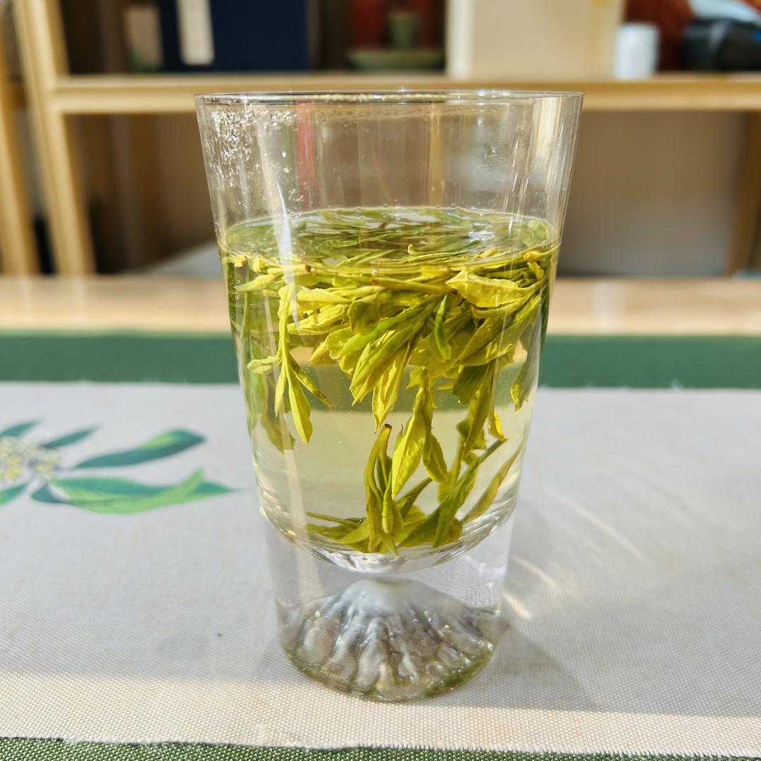 先春西湖龙井九曲红梅(杭大路店)官方号