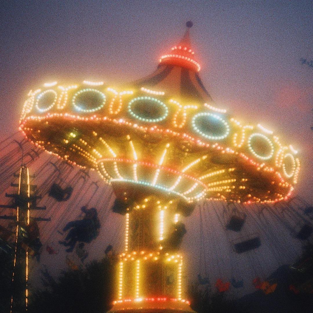 小张爱喝气泡美式