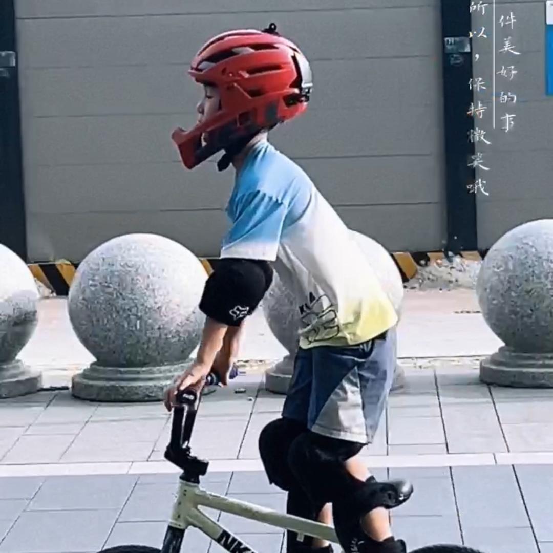 吉大宝