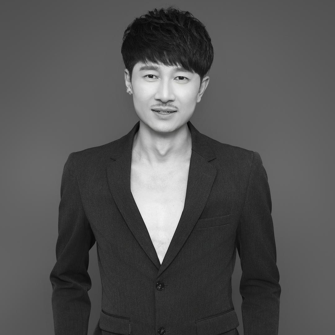 李天啸