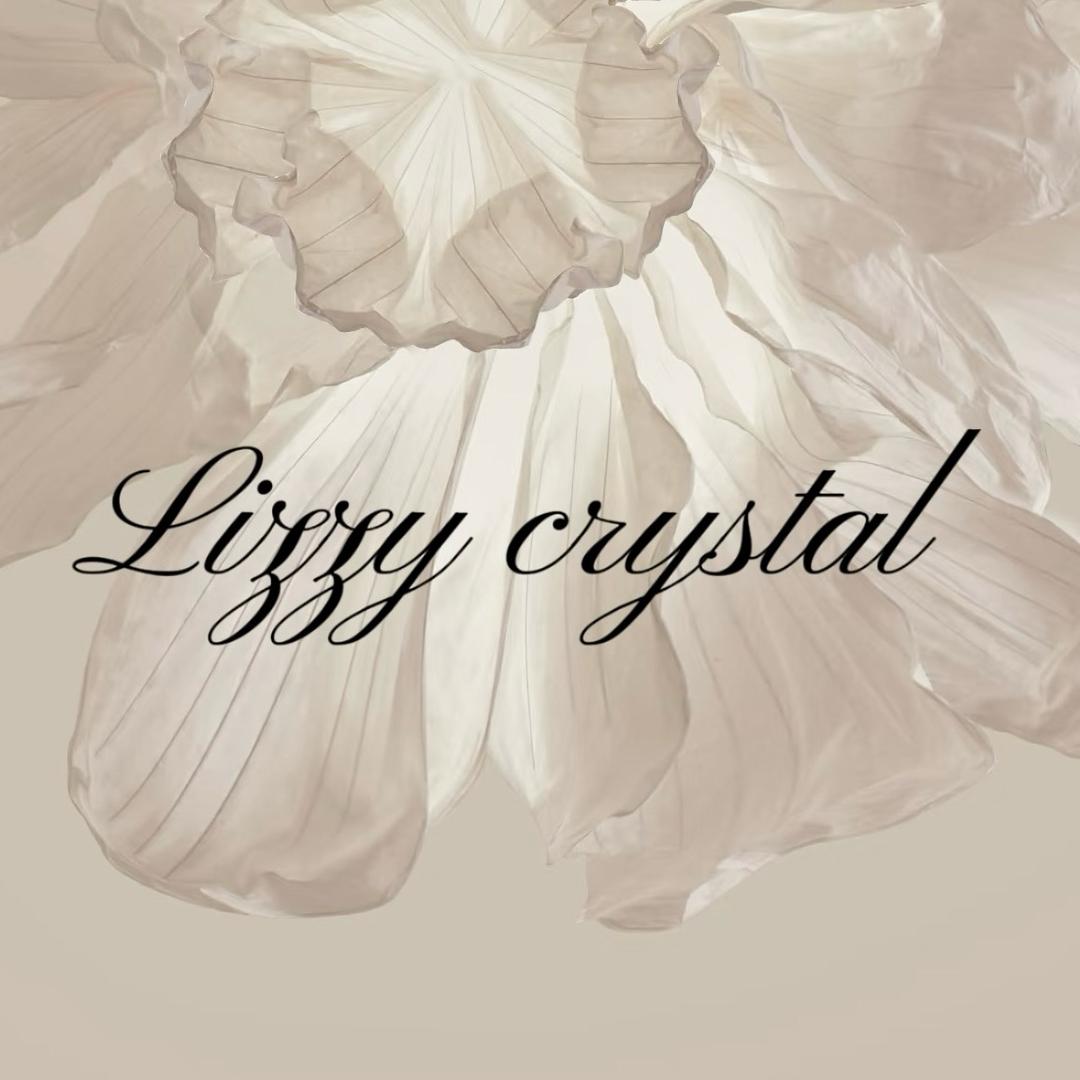 Lizzy crystal