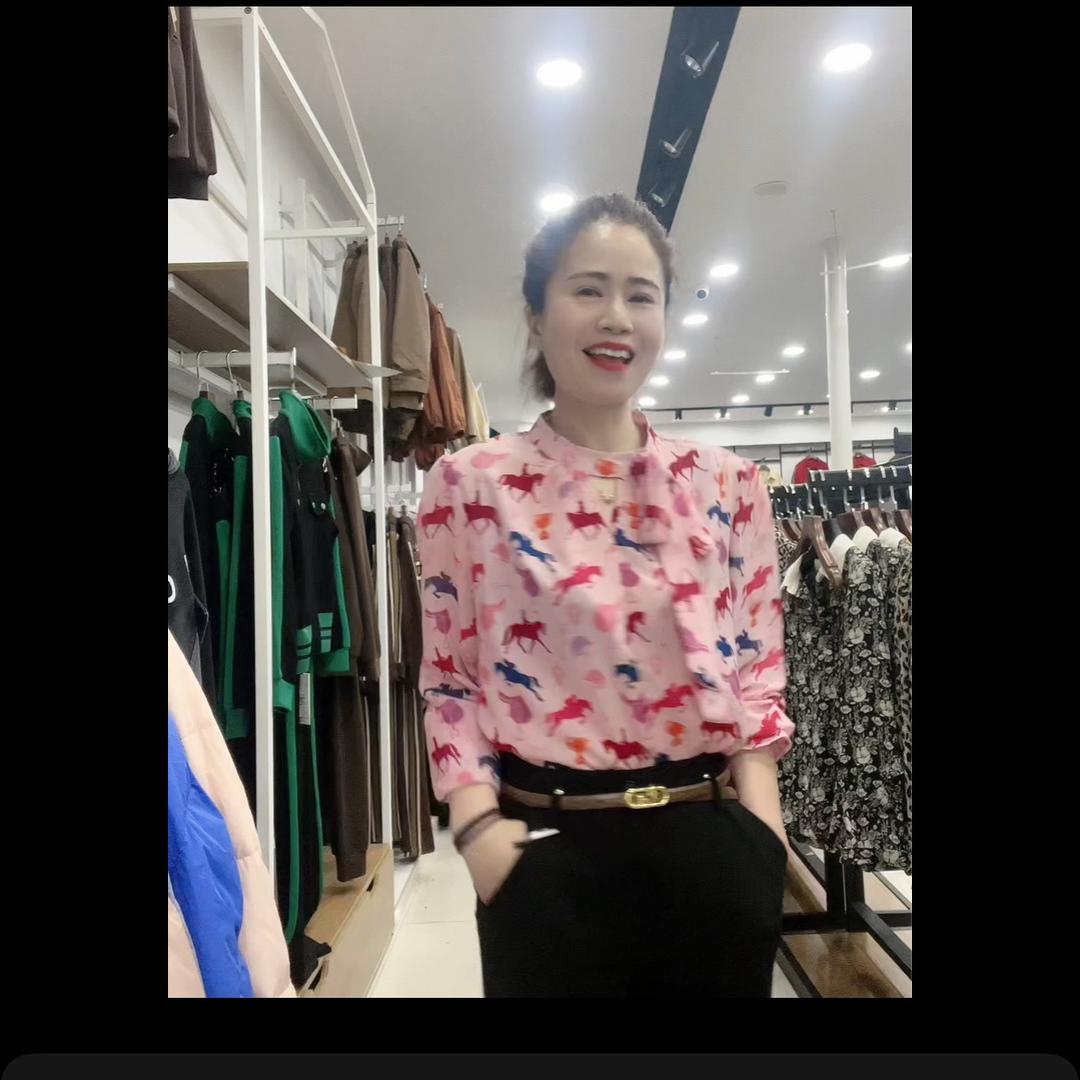 金姐姐服装