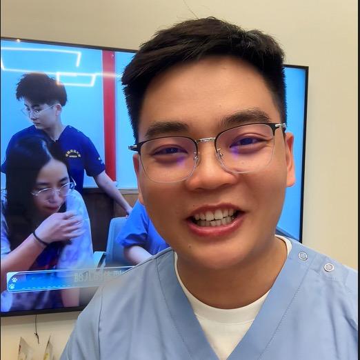 怕老婆的老王