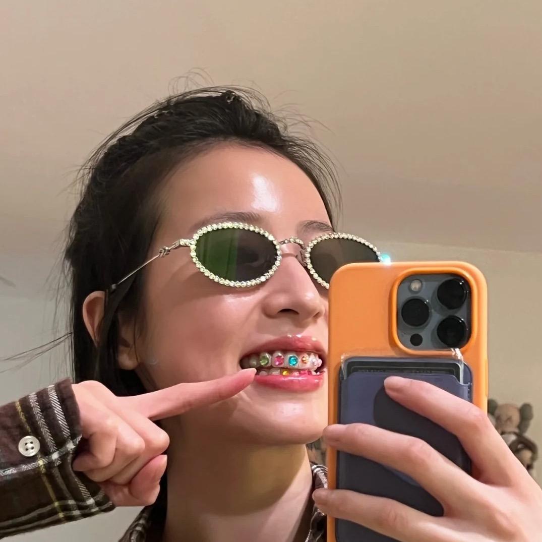 踩到柠檬脚好酸