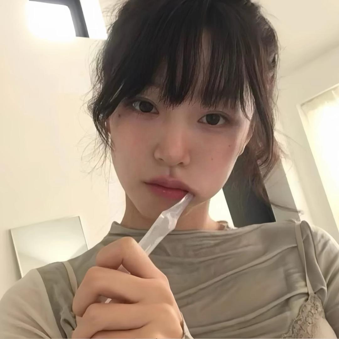 張小張.