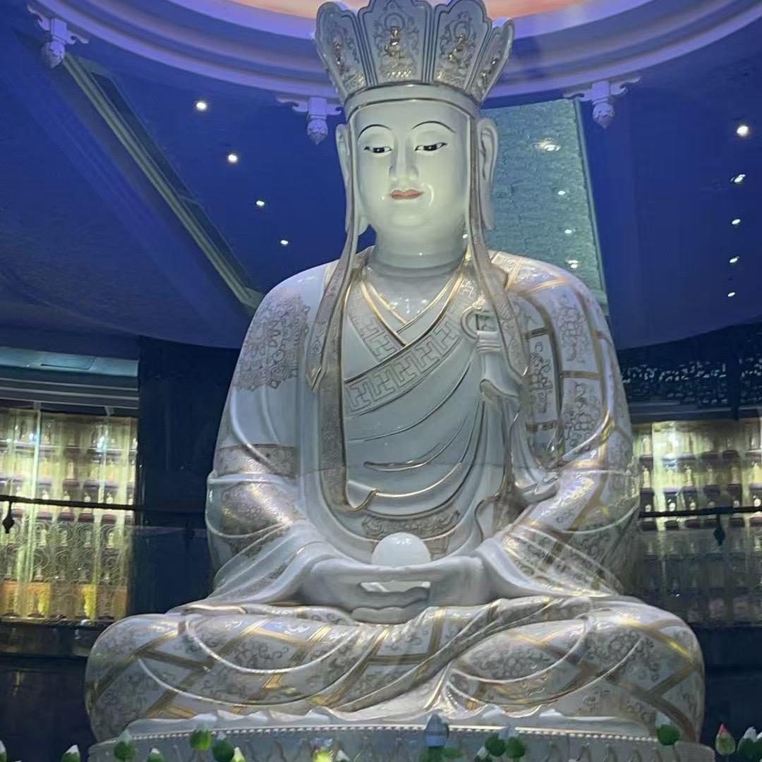 王