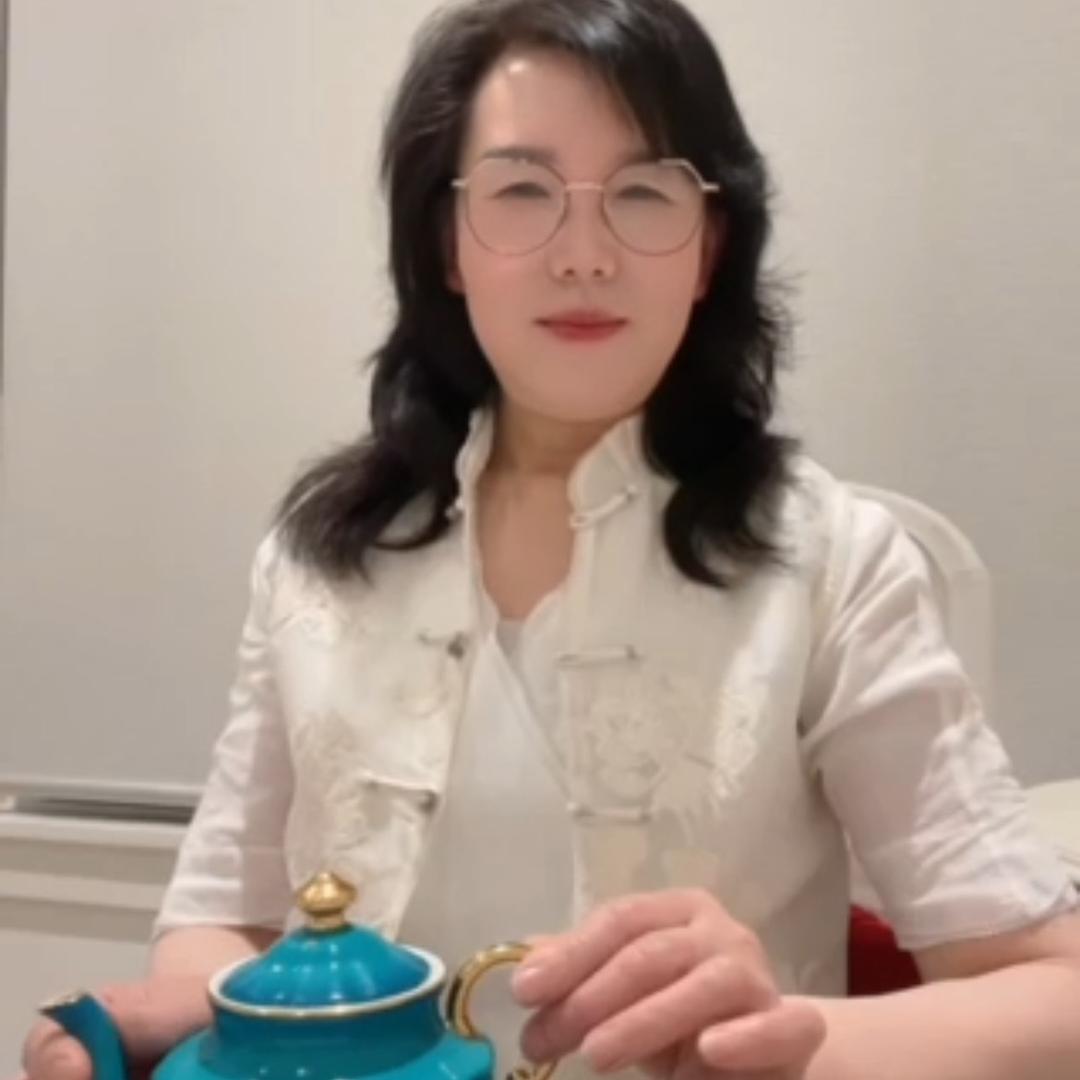 文武春霏在澳洲