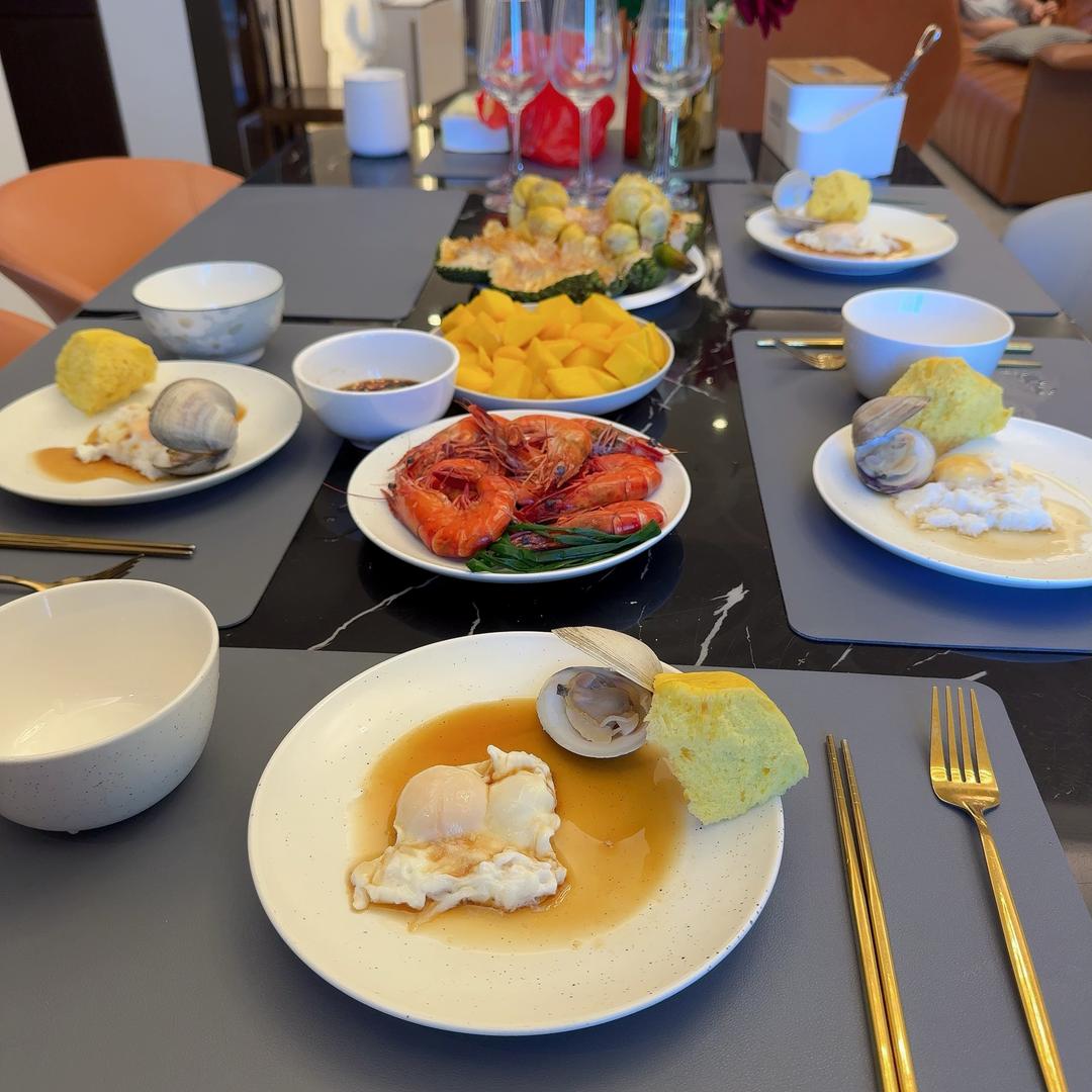 爱睡觉的加菲猫