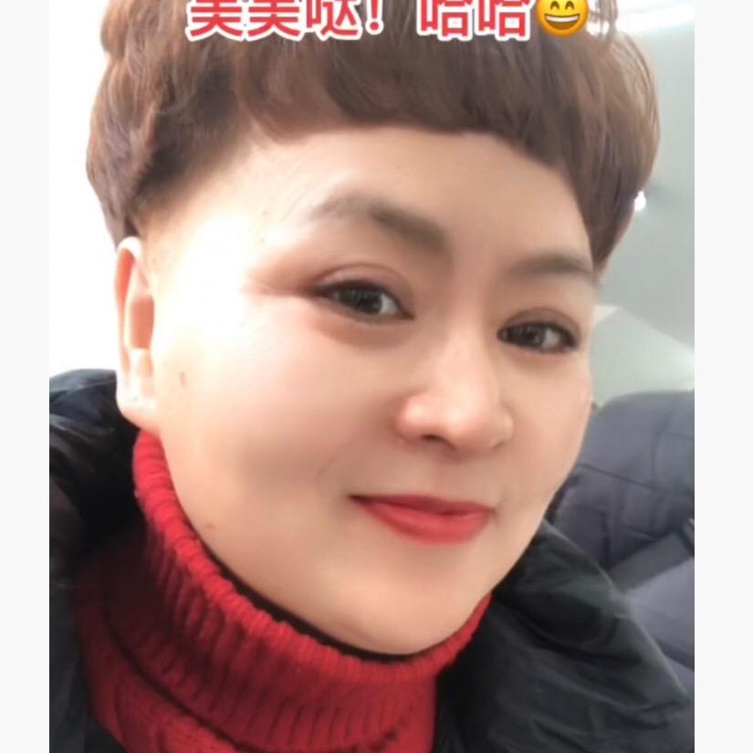 大通区居仁村美食街35号牛牛网红凉皮凉面