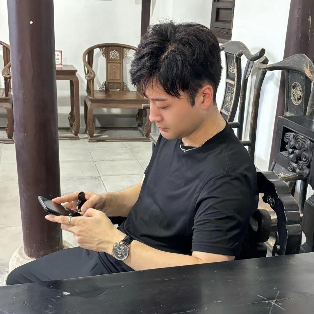 安森亚当