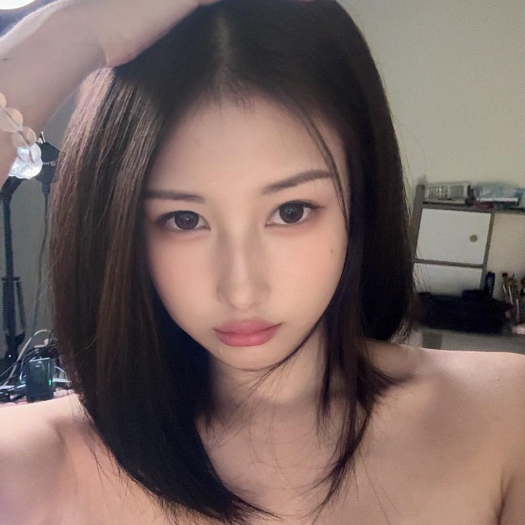 白闪闪✨