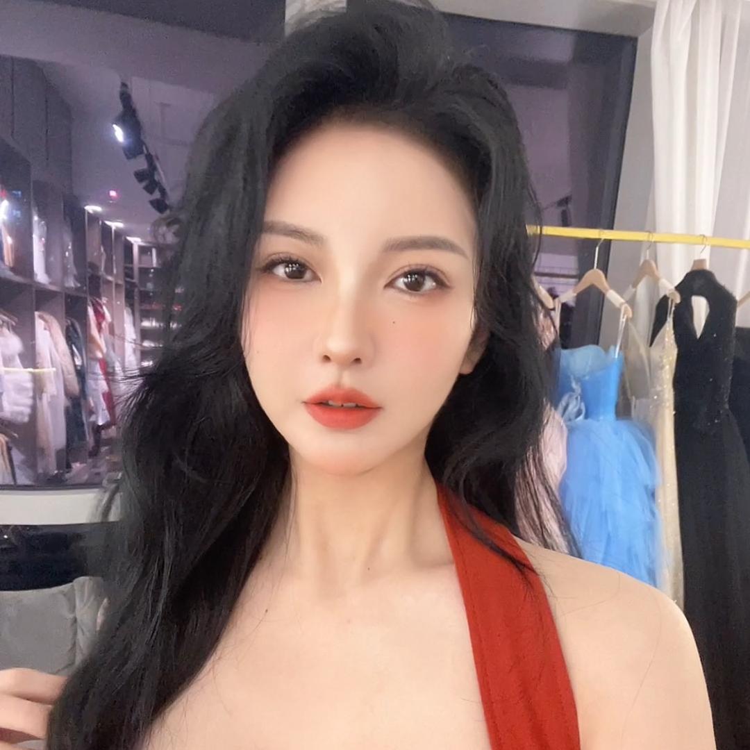 熙小美
