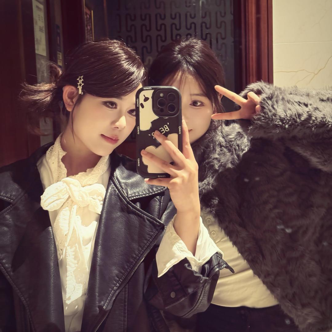 爱吃香菜°