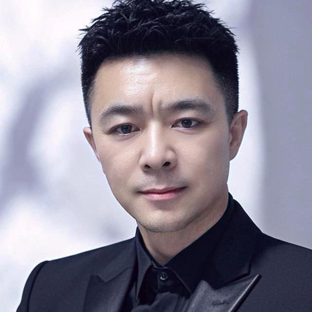 爱喝咖啡的大叔
