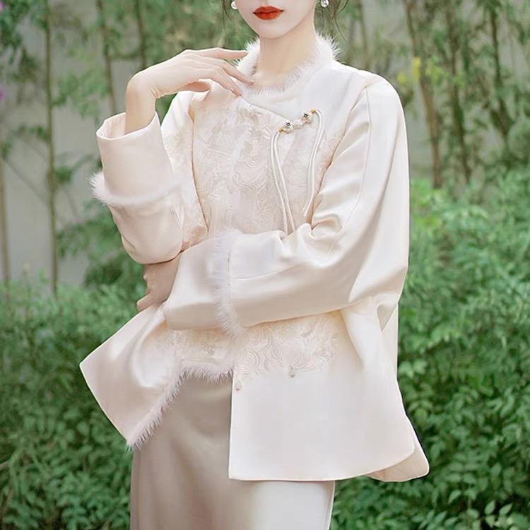 品优女装服饰店