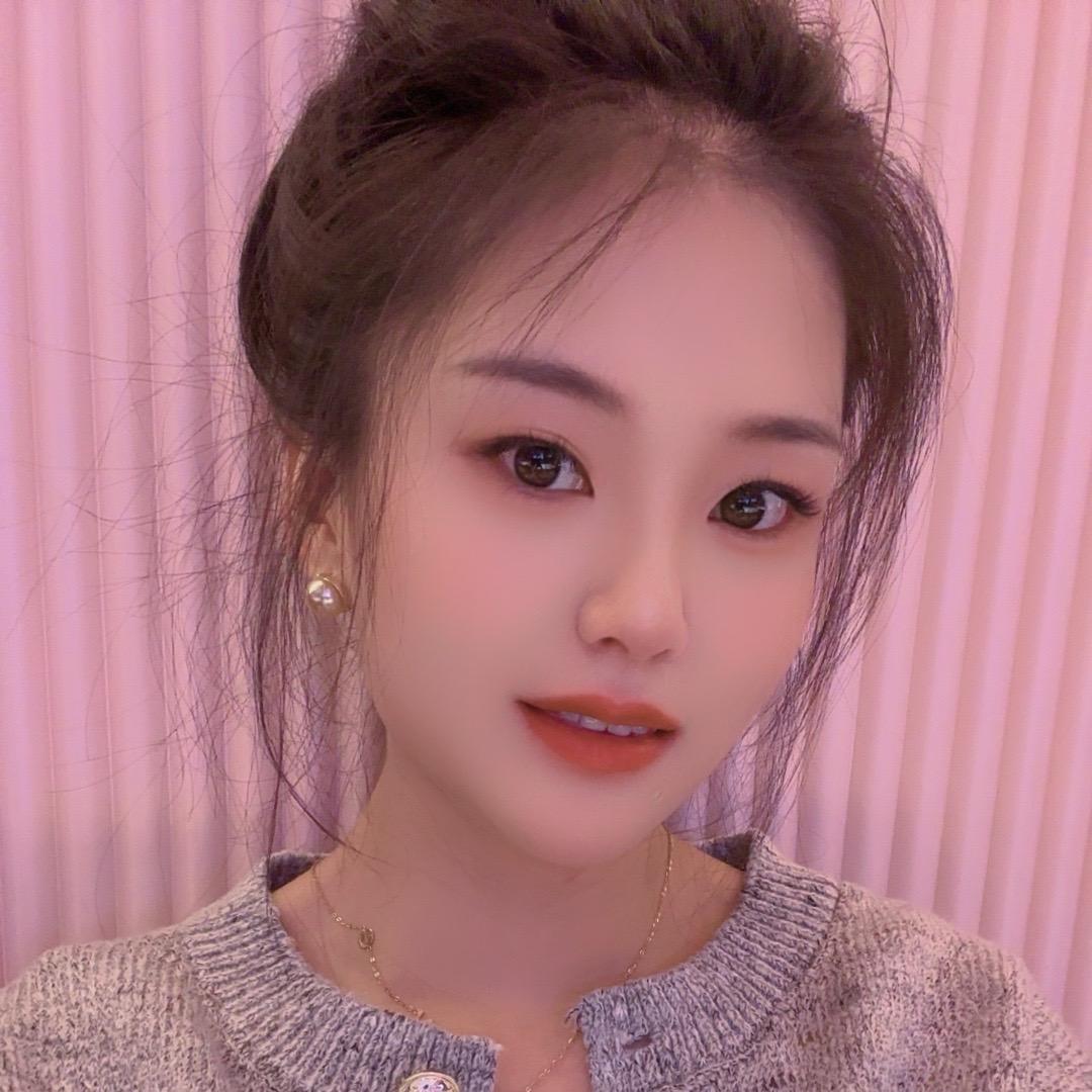 👩