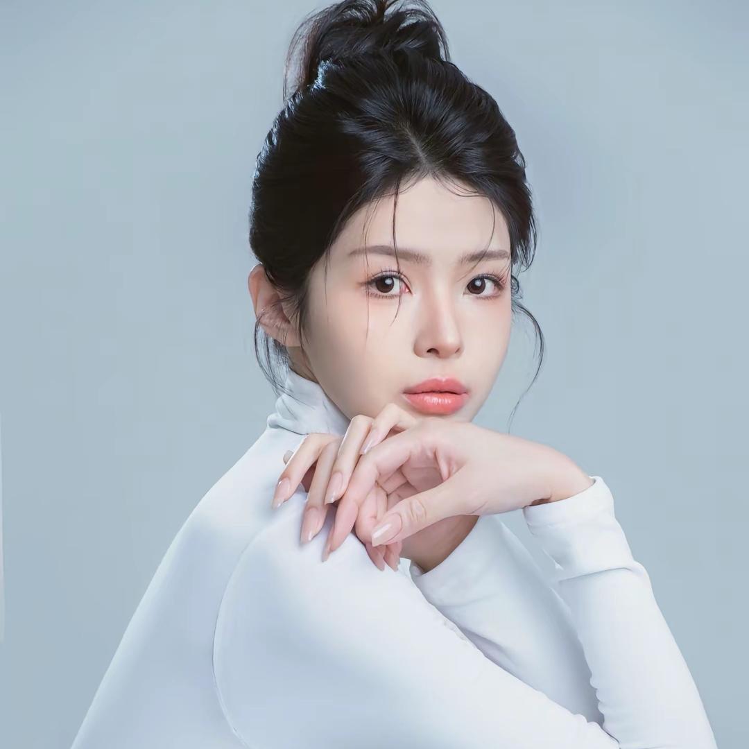 小婉吃不胖〰️