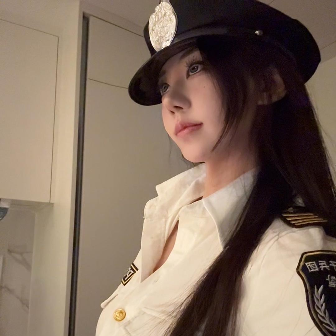 x1