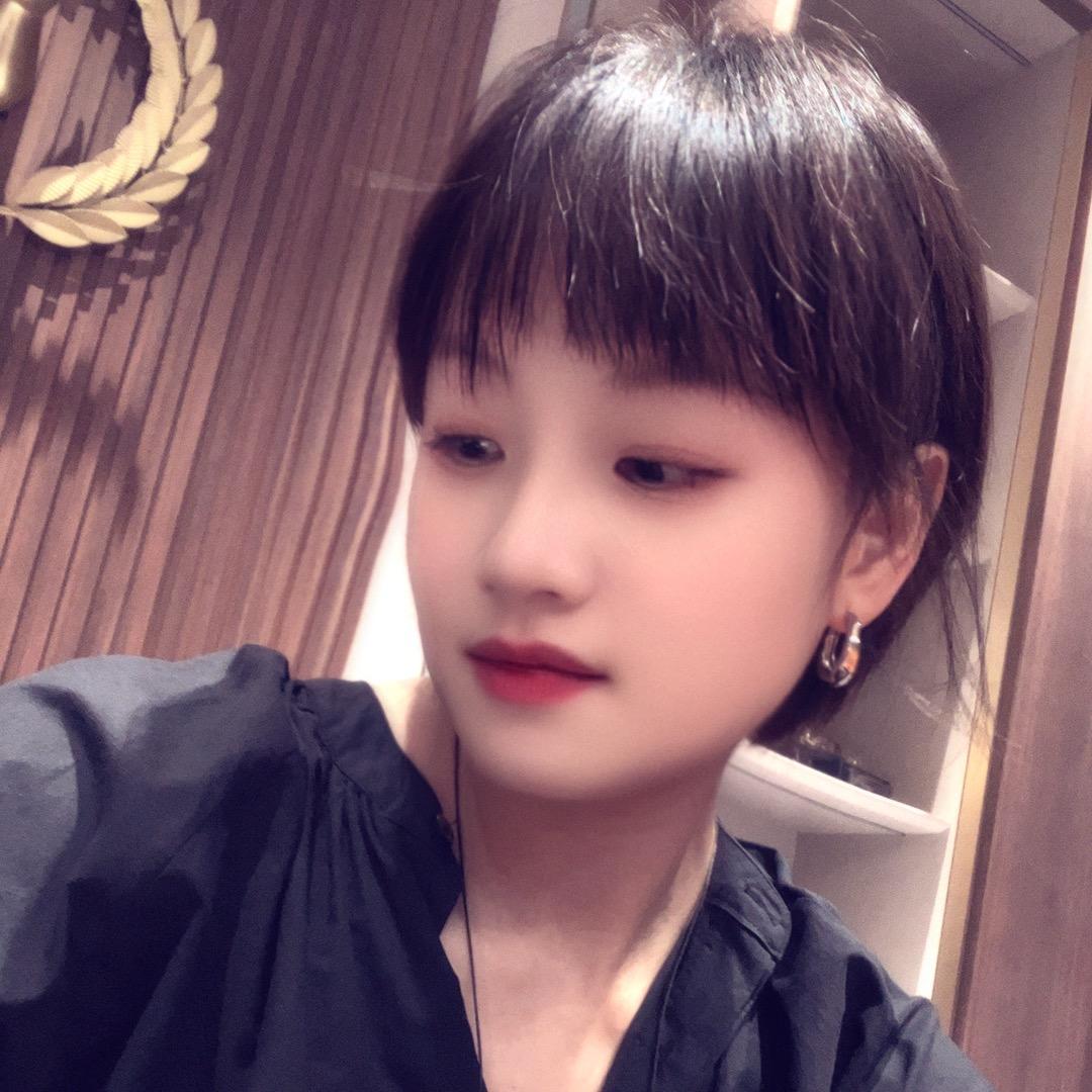 图妆高端轻奢定制玲姐