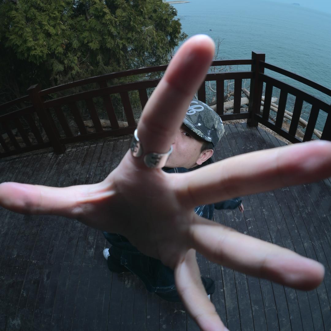 Madman小明🐊