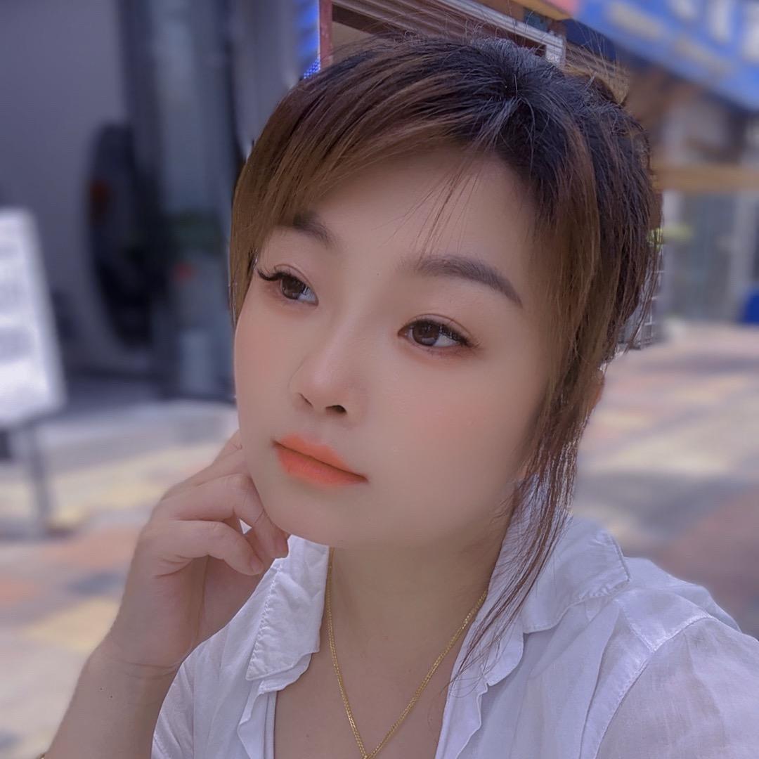 ✿*ﾟ半夏微凉*°💋